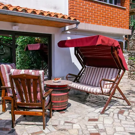Karmen Apartament